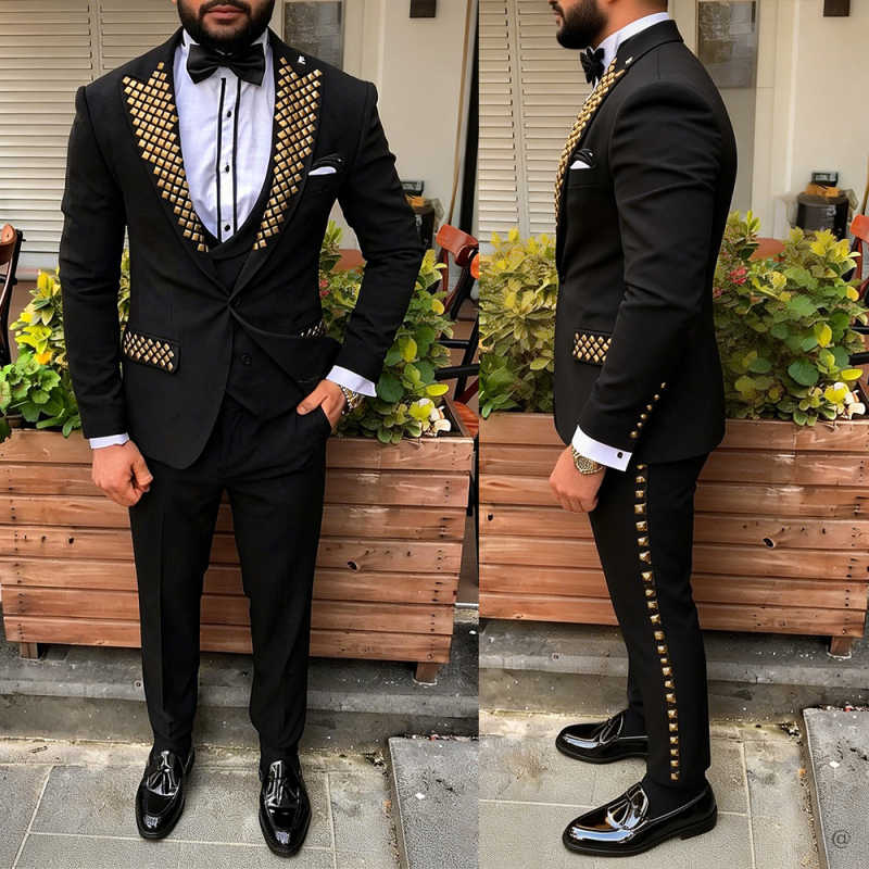 Men Formal Wear Modern - Moderner Herren-Smoking mit Perlenbesatz und spitzem
